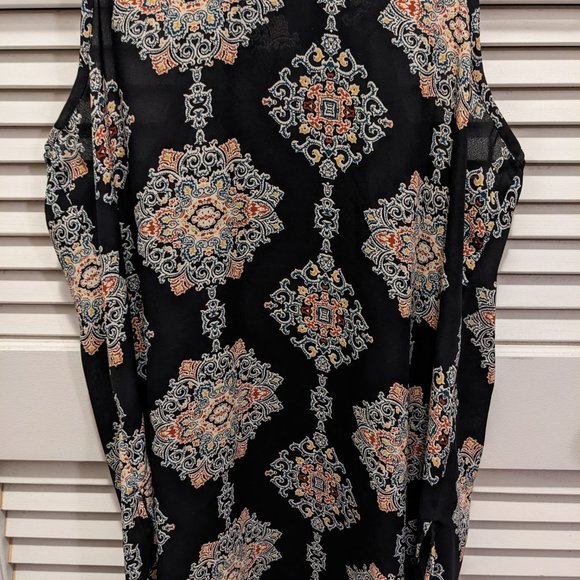 Mossimo Tunic Style Top, Black Moroccan Medallion Pattern, Women's Size Small. - Picture 5 of 7